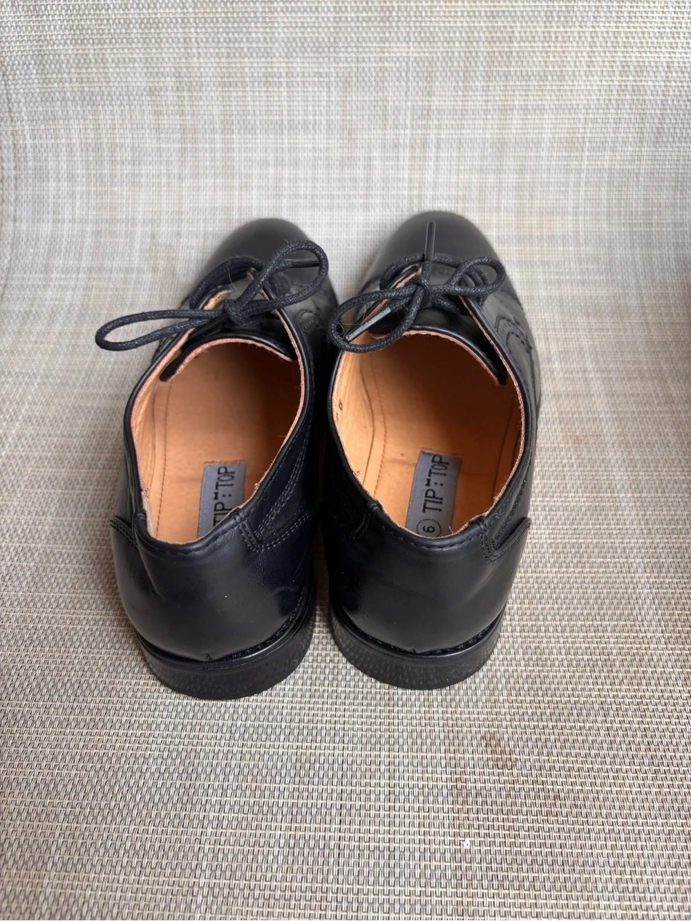 Tip Top Kids Black Cap-Toe Lace-Up Dress Shoes